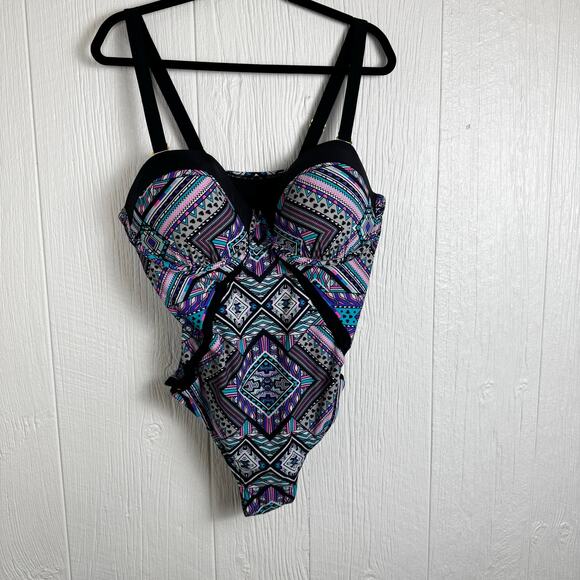 Swimsuits For All One Piece Abstract Swimsuit Bathing Suit Size 22 Purple Modest - Picture 4 of 9